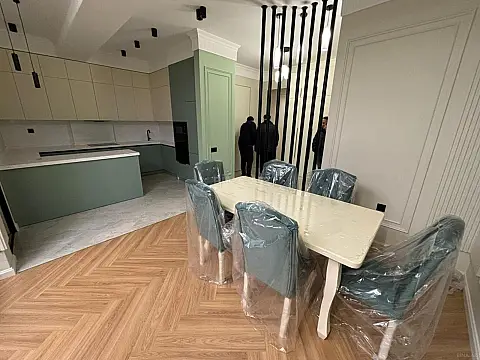 Kirayə verilir 3 otaqlı mənzil 105 m²