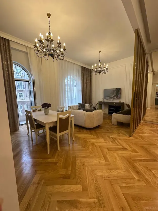Satılır 3 otaqlı mənzil 86 m²