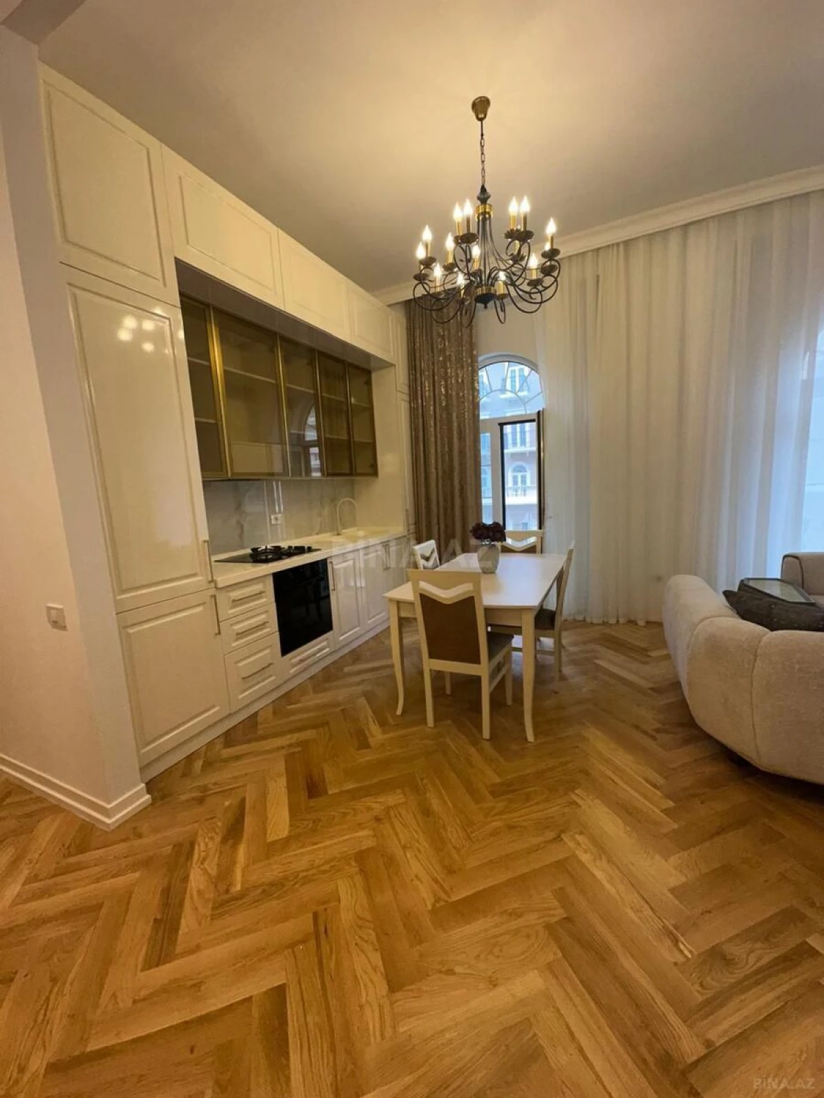 Satılır 3 otaqlı mənzil 86 m²