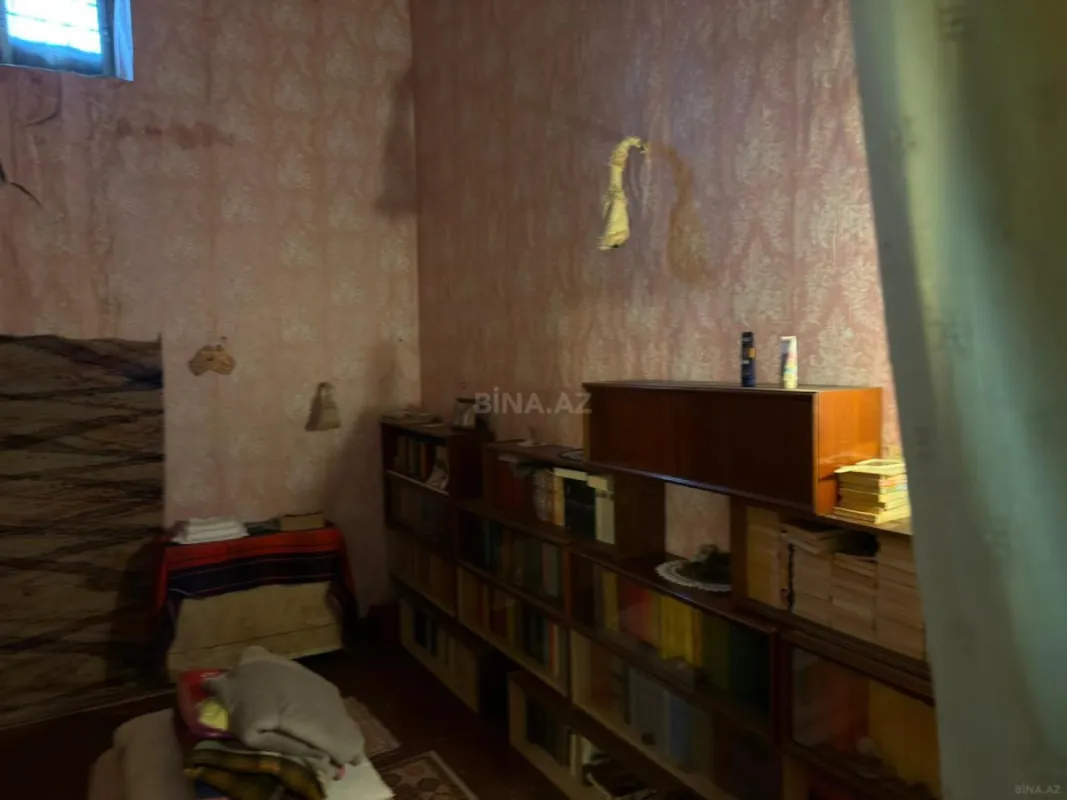 Satılır 4 otaqlı mənzil 75 m²