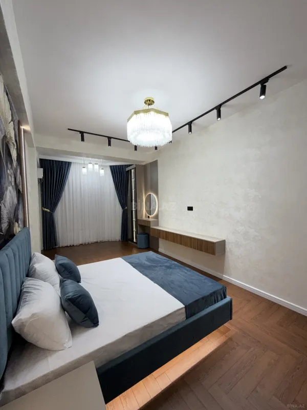 Satılır 3 otaqlı mənzil 96 m²