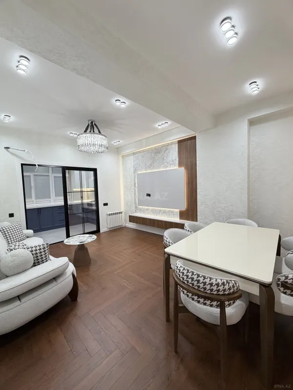 Satılır 3 otaqlı mənzil 96 m²