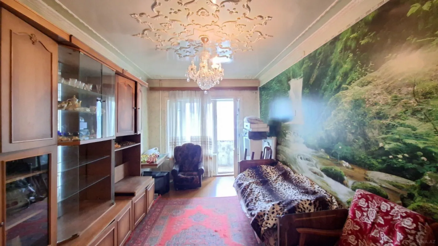 Satılır 4 otaqlı mənzil 115 m²