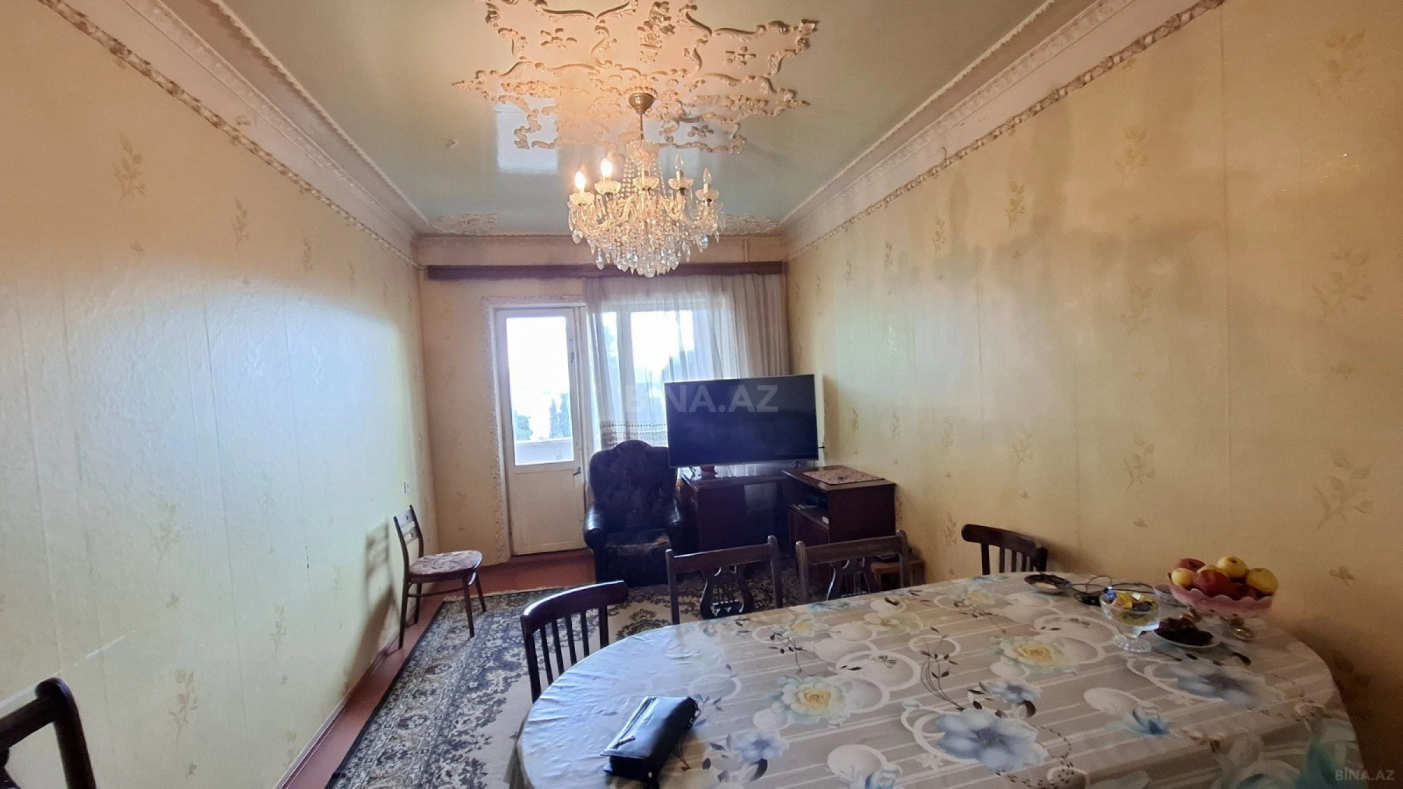 Satılır 4 otaqlı mənzil 115 m²