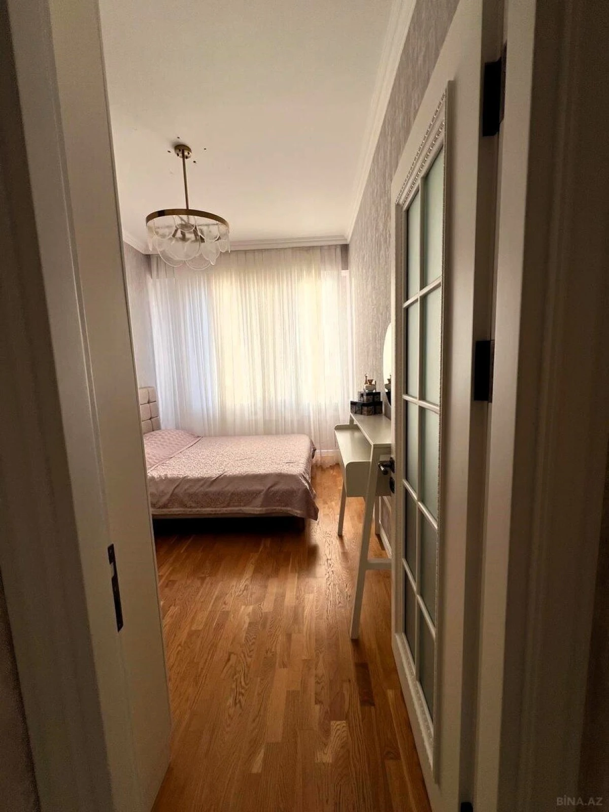 Satılır 2 otaqlı mənzil 80 m²
