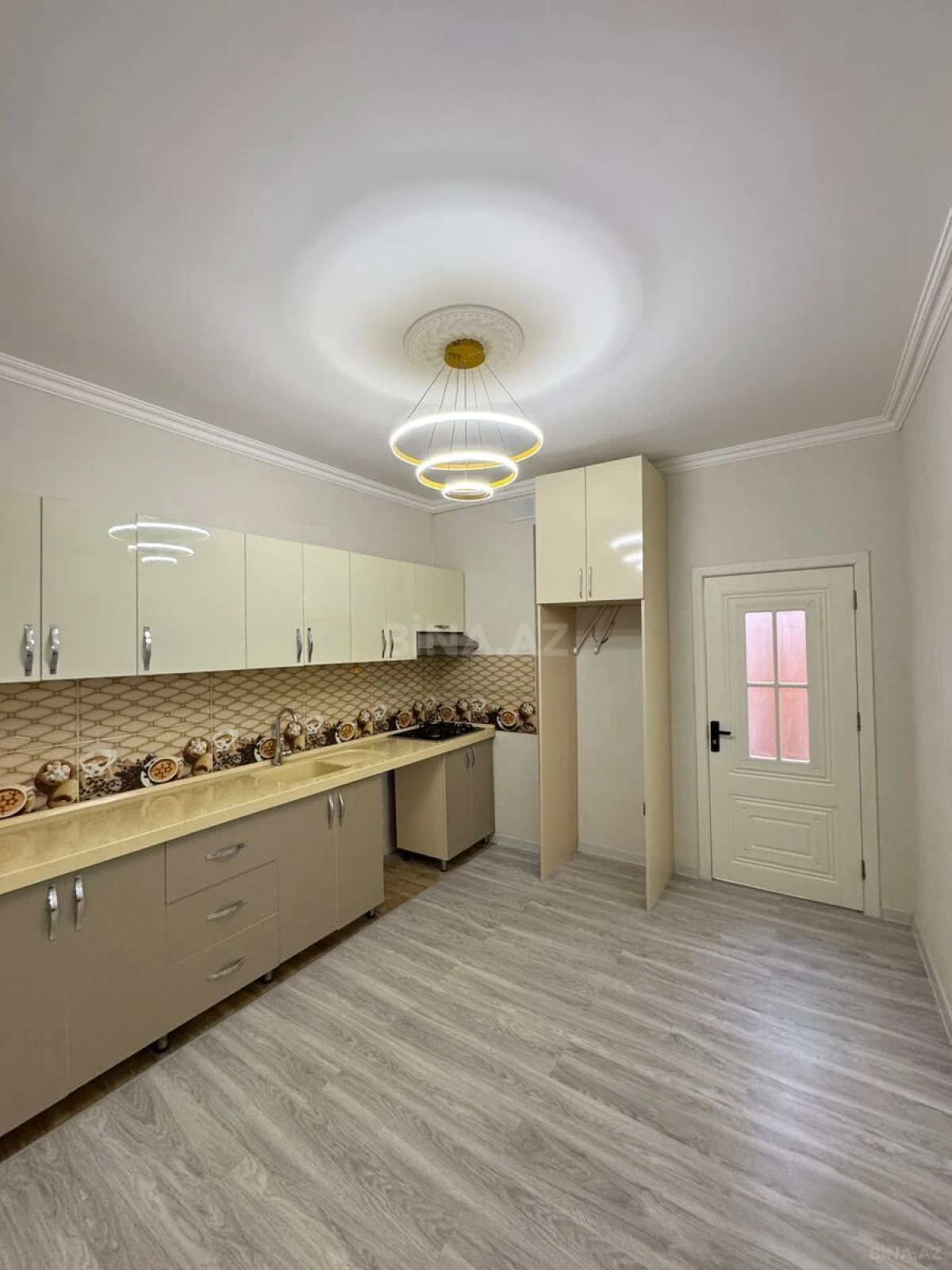 Satılır 2 otaqlı mənzil 42 m²