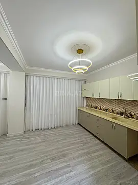 Satılır 2 otaqlı mənzil 42 m²