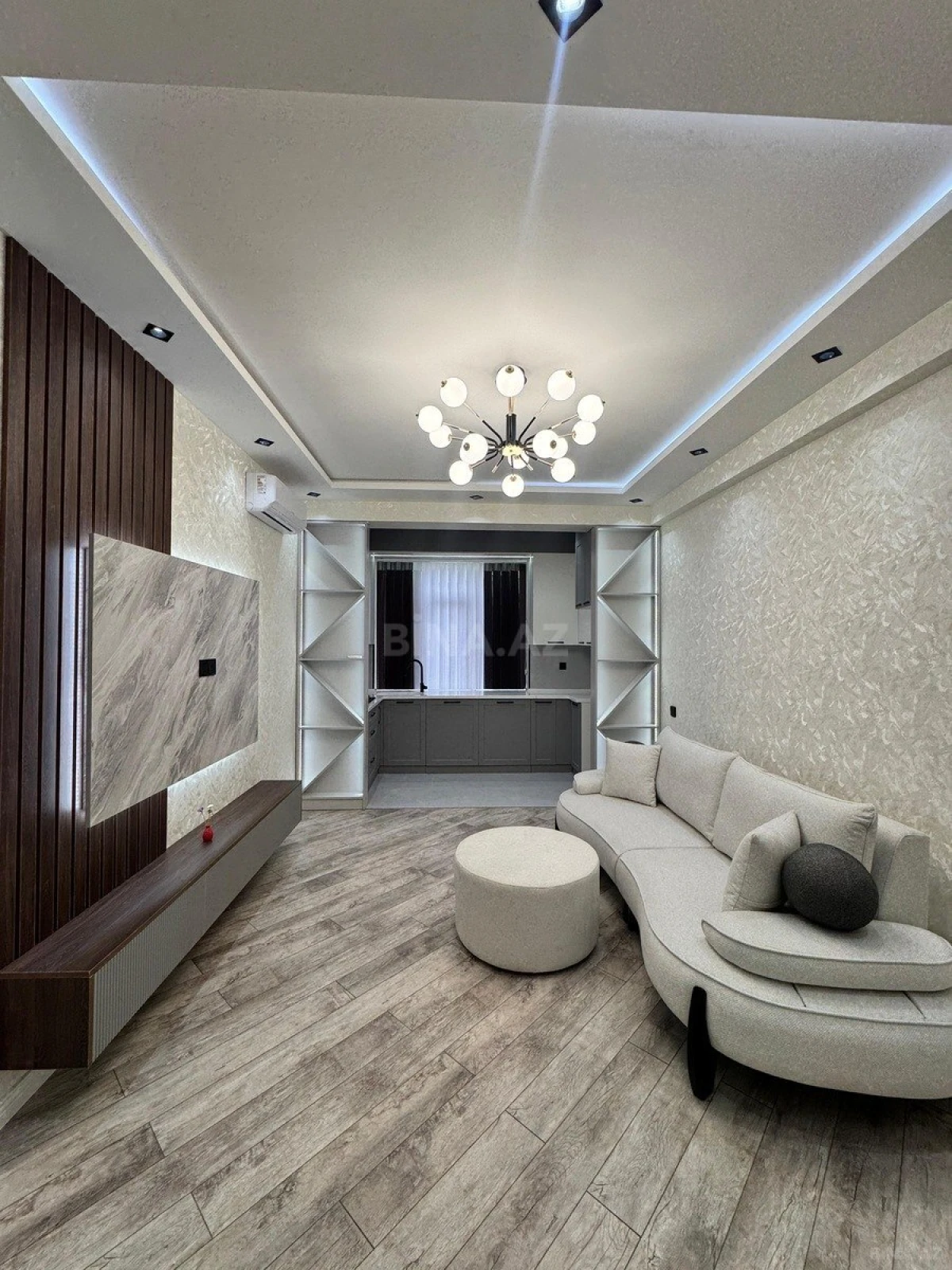 Satılır 3 otaqlı mənzil 88 m²