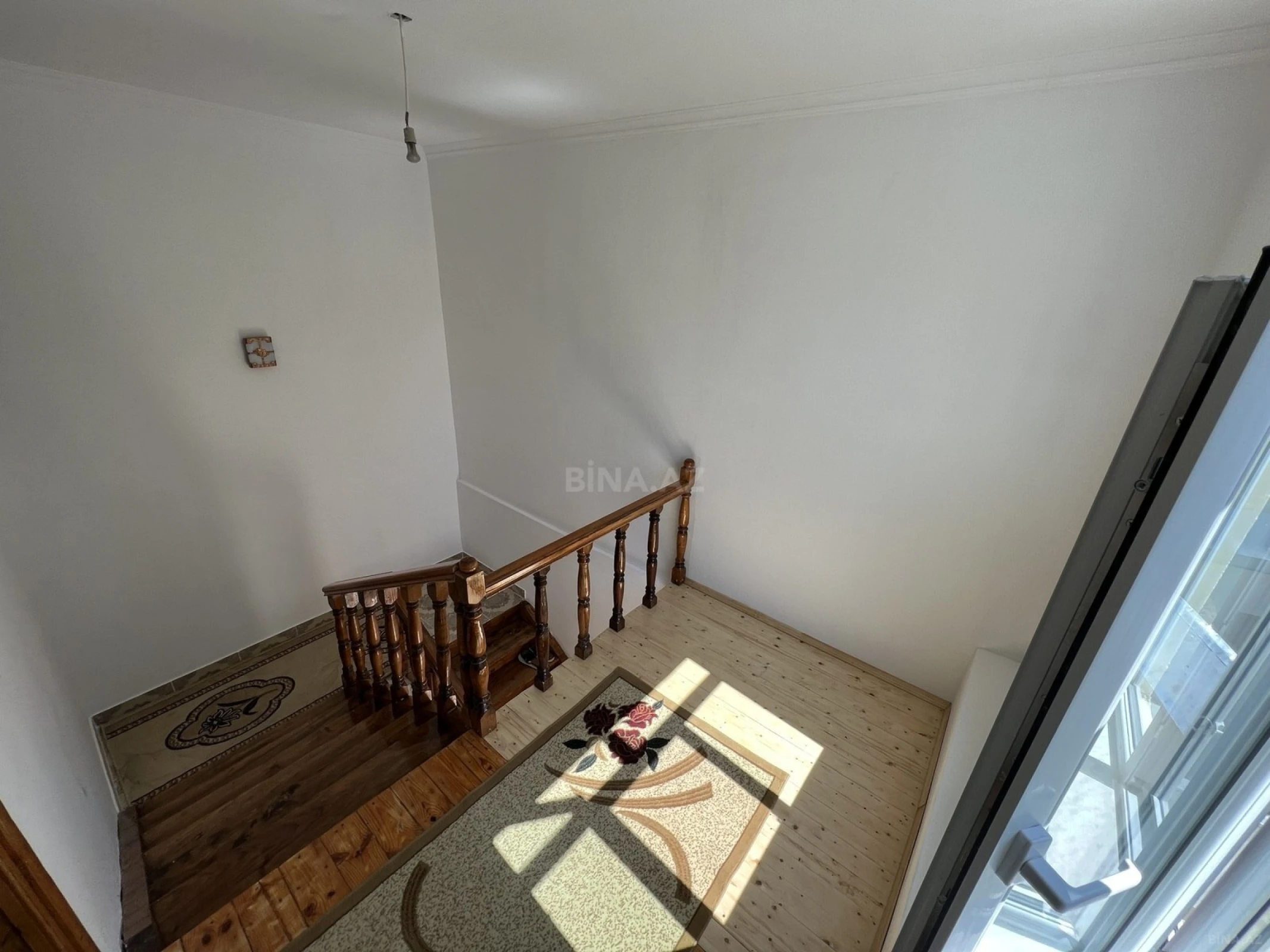 Kirayə verilir 3 otaqlı həyət evi 200 m²