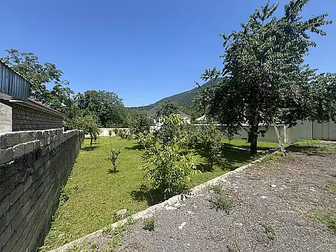 Kirayə verilir 3 otaqlı həyət evi 200 m²