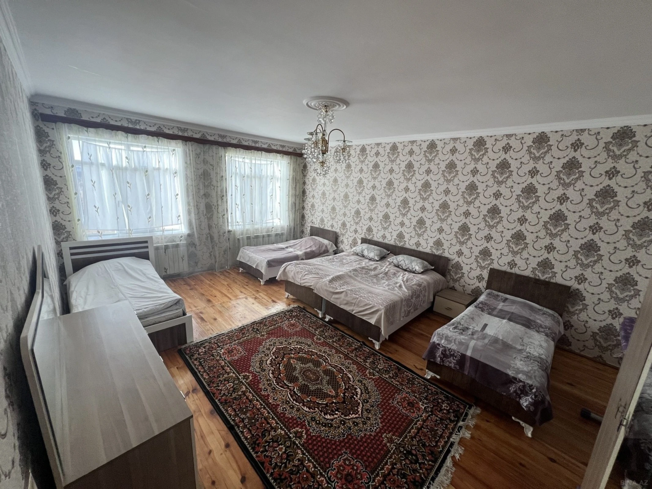 Kirayə verilir 3 otaqlı həyət evi 200 m²