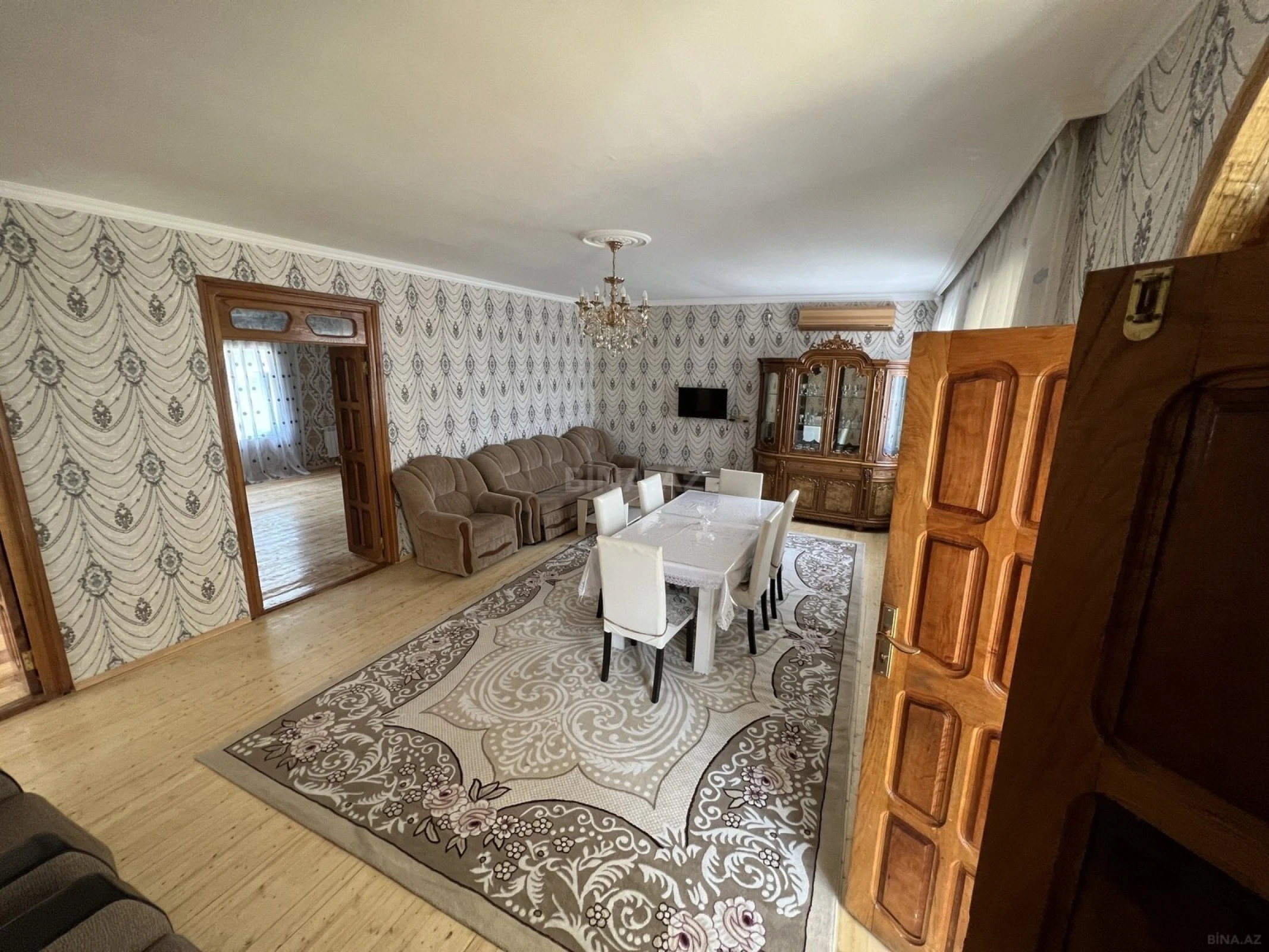 Kirayə verilir 3 otaqlı həyət evi 200 m²