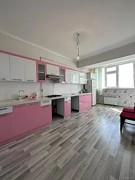 Satılır 3 otaqlı mənzil 120 m²