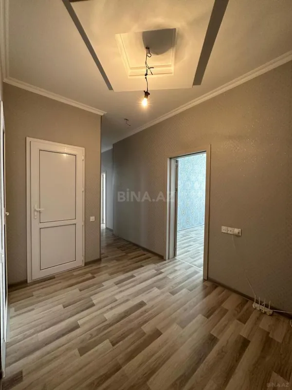 Satılır 3 otaqlı mənzil 120 m²