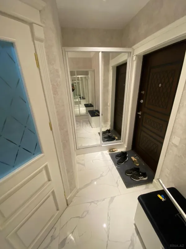 Satılır 3 otaqlı mənzil 110 m²