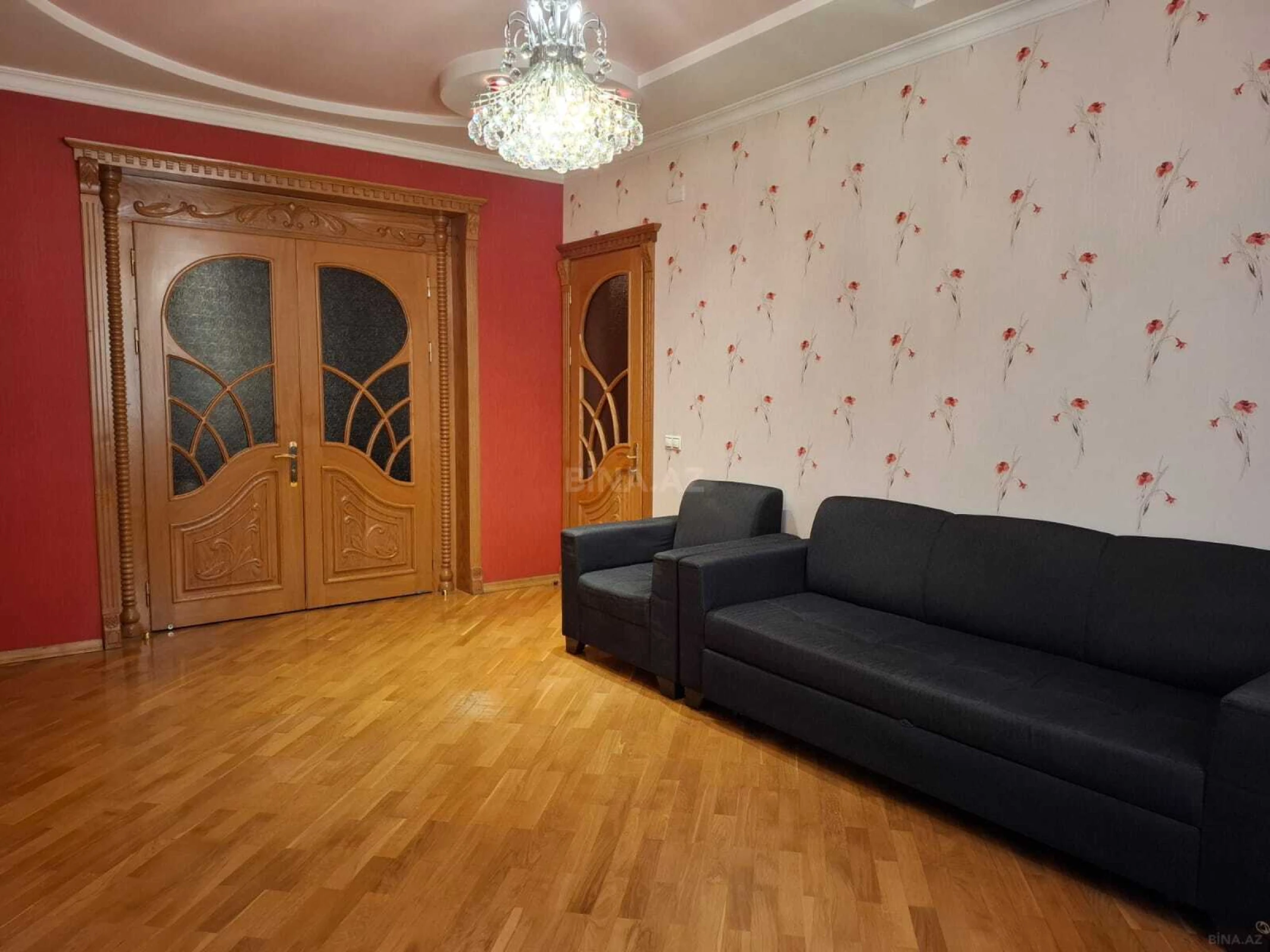 Kirayə verilir 3 otaqlı mənzil 120 m²