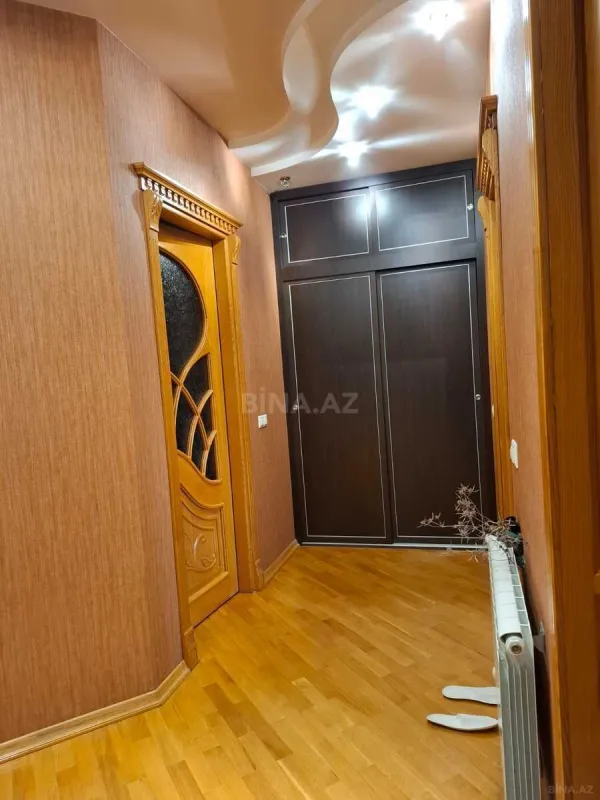 Kirayə verilir 3 otaqlı mənzil 120 m²