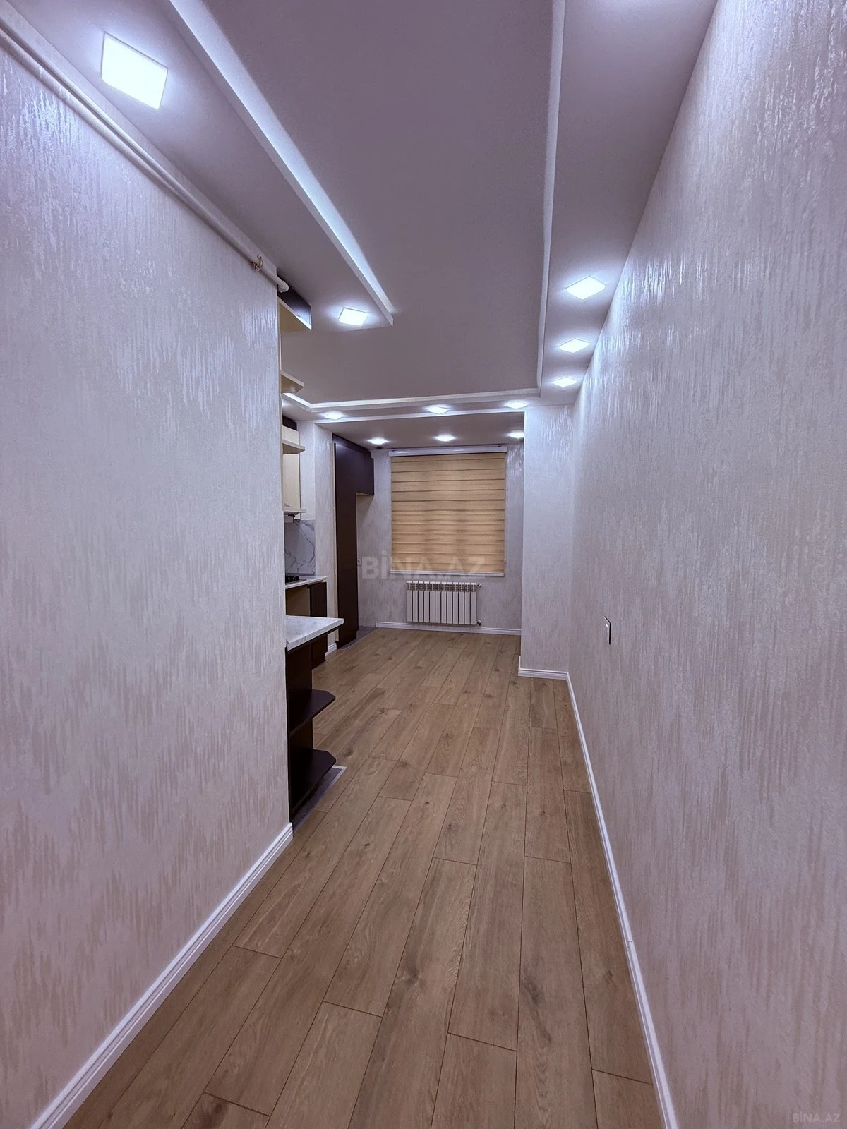 Satılır 2 otaqlı mənzil 68 m²