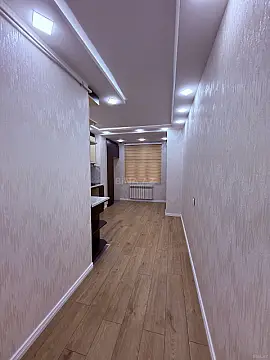Satılır 2 otaqlı mənzil 68 m²