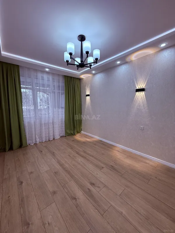Satılır 2 otaqlı mənzil 68 m²