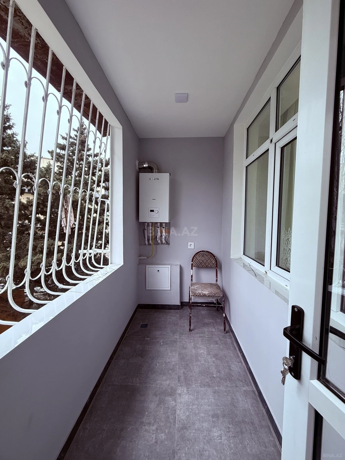 Satılır 2 otaqlı mənzil 68 m²