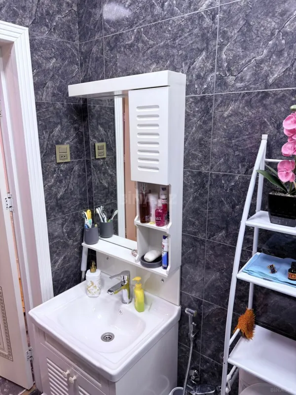 Satılır 3 otaqlı həyət evi 100 m²