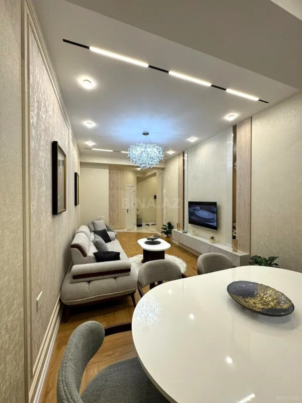 Satılır 3 otaqlı mənzil 100 m²