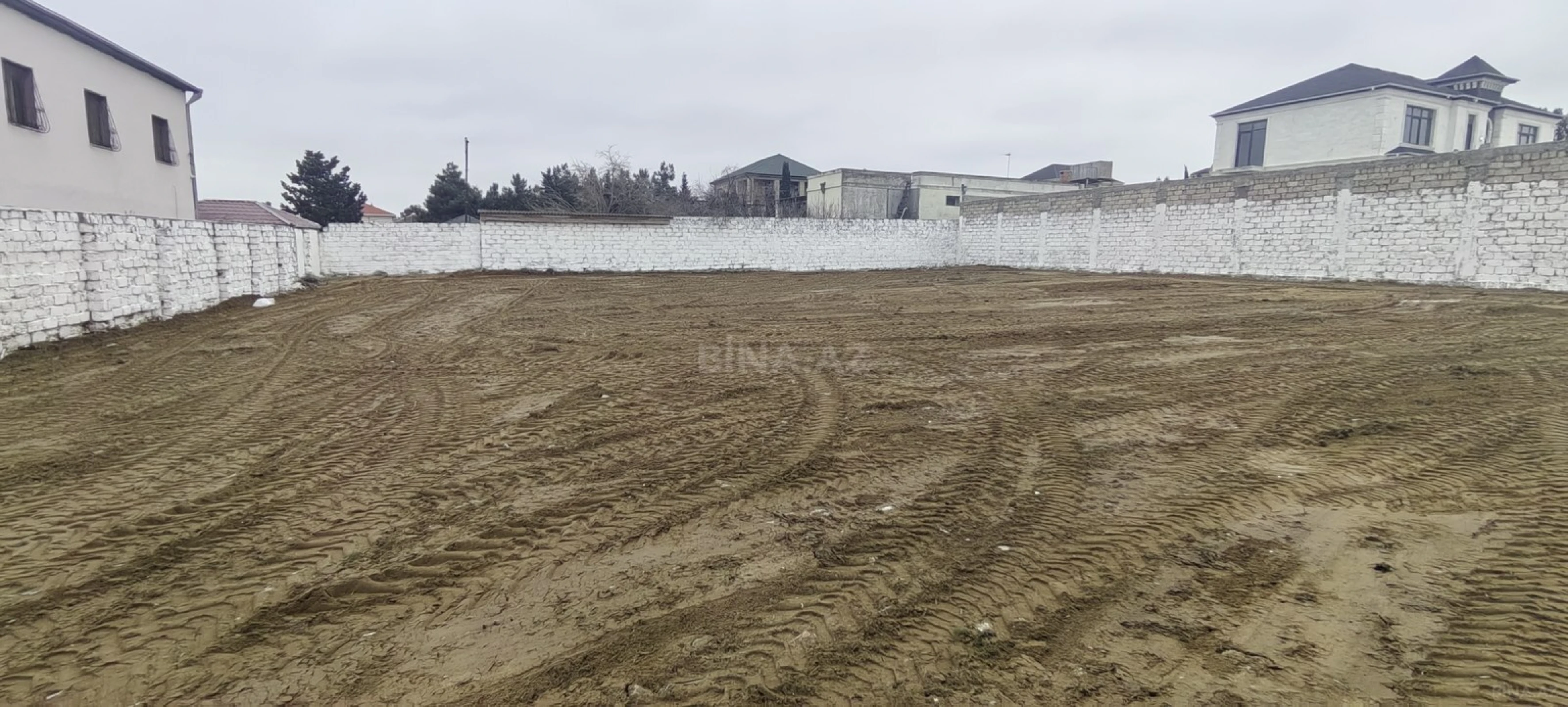 Satılır torpaq sahəsi 12 m²