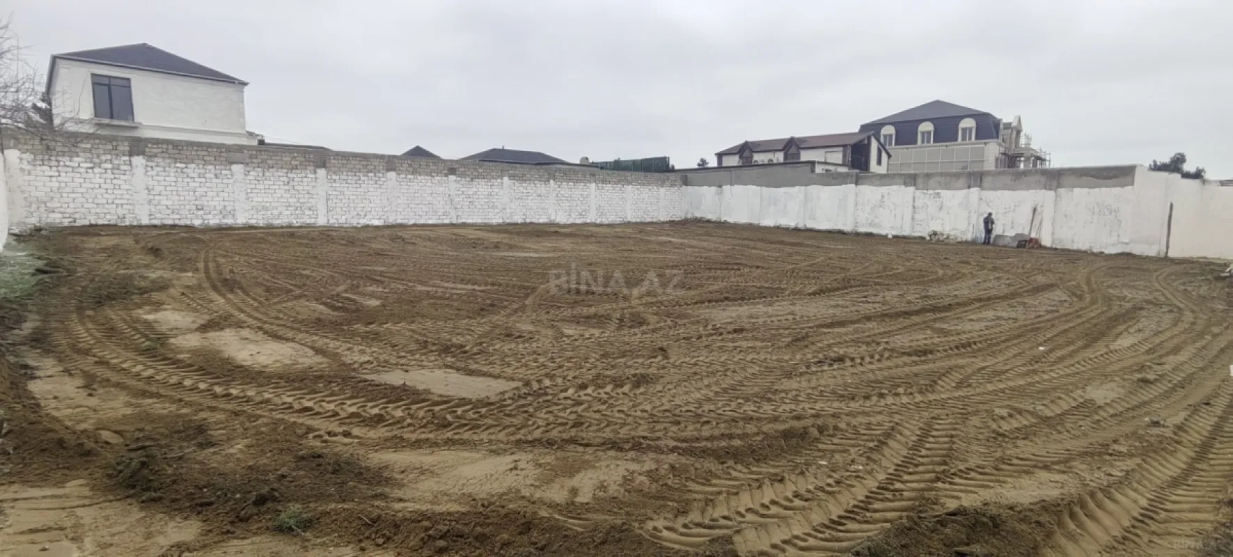 Satılır torpaq sahəsi 12 m²