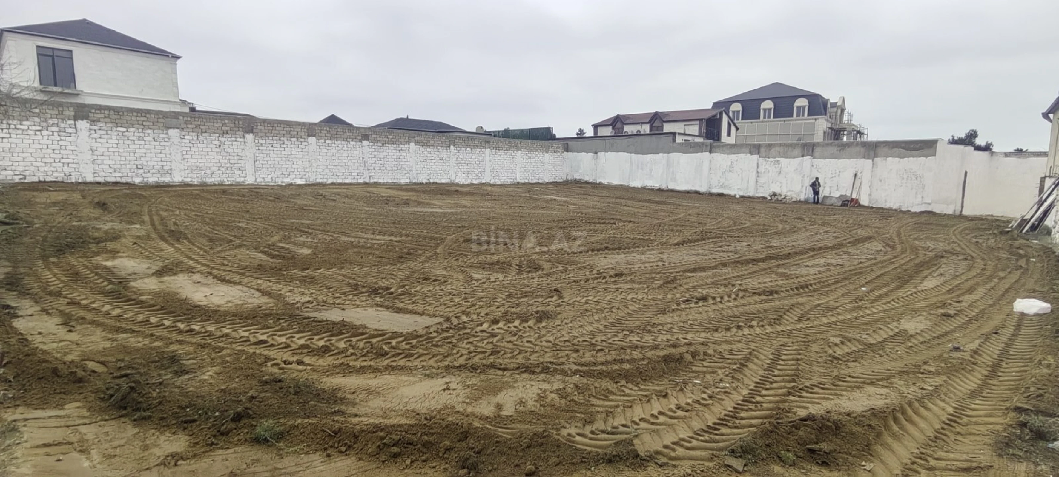 Satılır torpaq sahəsi 12 m²