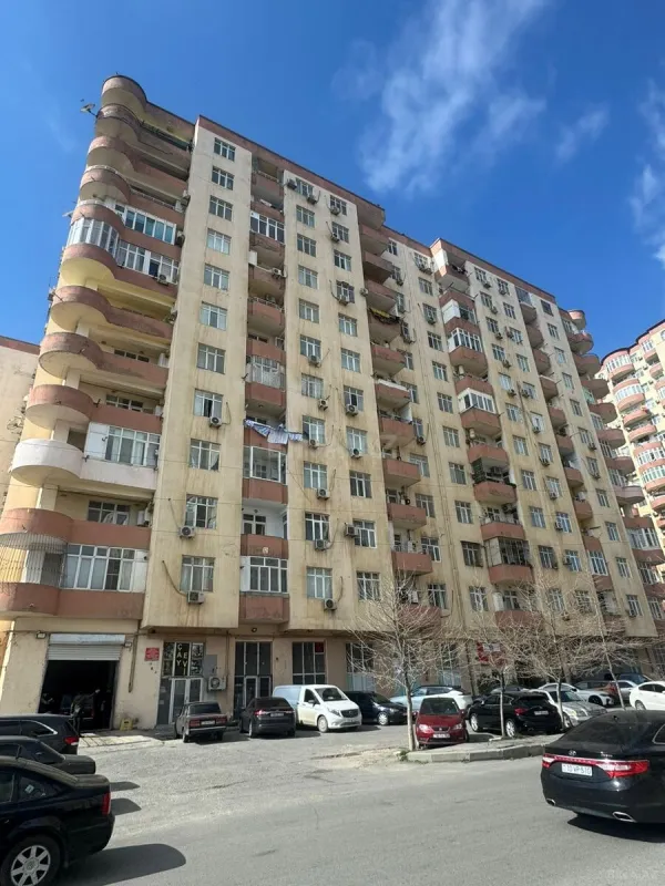 Satılır 2 otaqlı mənzil 72 m²