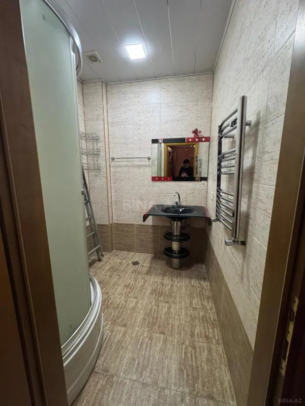 Satılır 3 otaqlı mənzil 115 m²