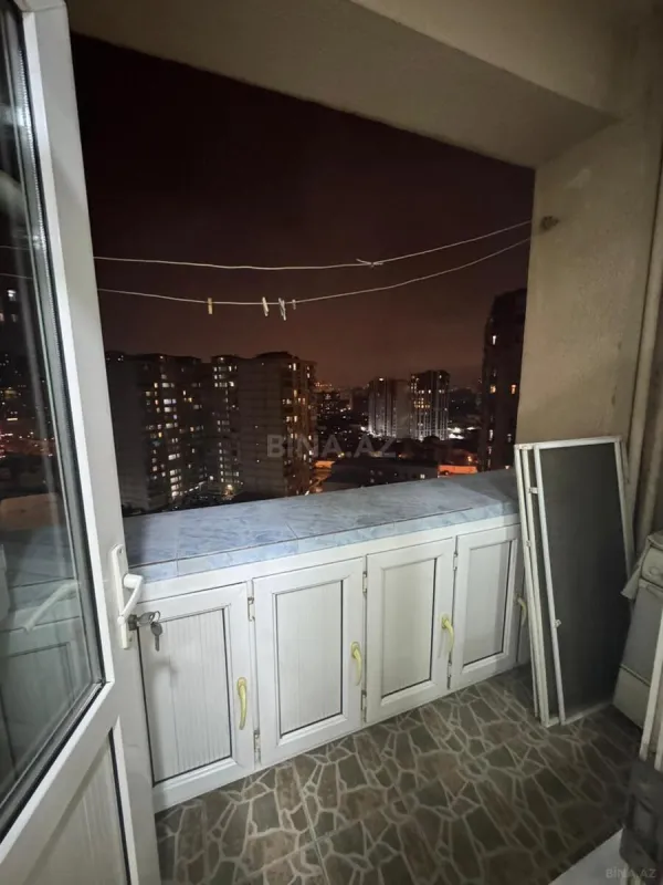 Satılır 3 otaqlı mənzil 115 m²