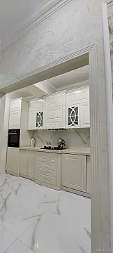 Satılır 4 otaqlı mənzil 140 m²