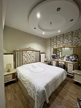 Kirayə verilir 2 otaqlı mənzil 70 m²