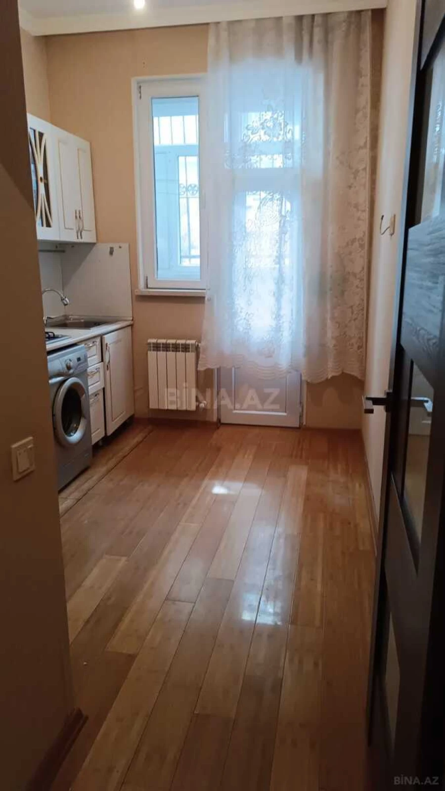 Satılır 1 otaqlı mənzil 49 m²