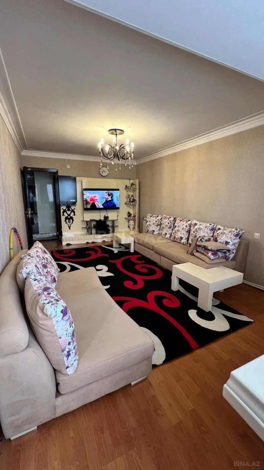 Kirayə verilir 2 otaqlı mənzil 65 m²