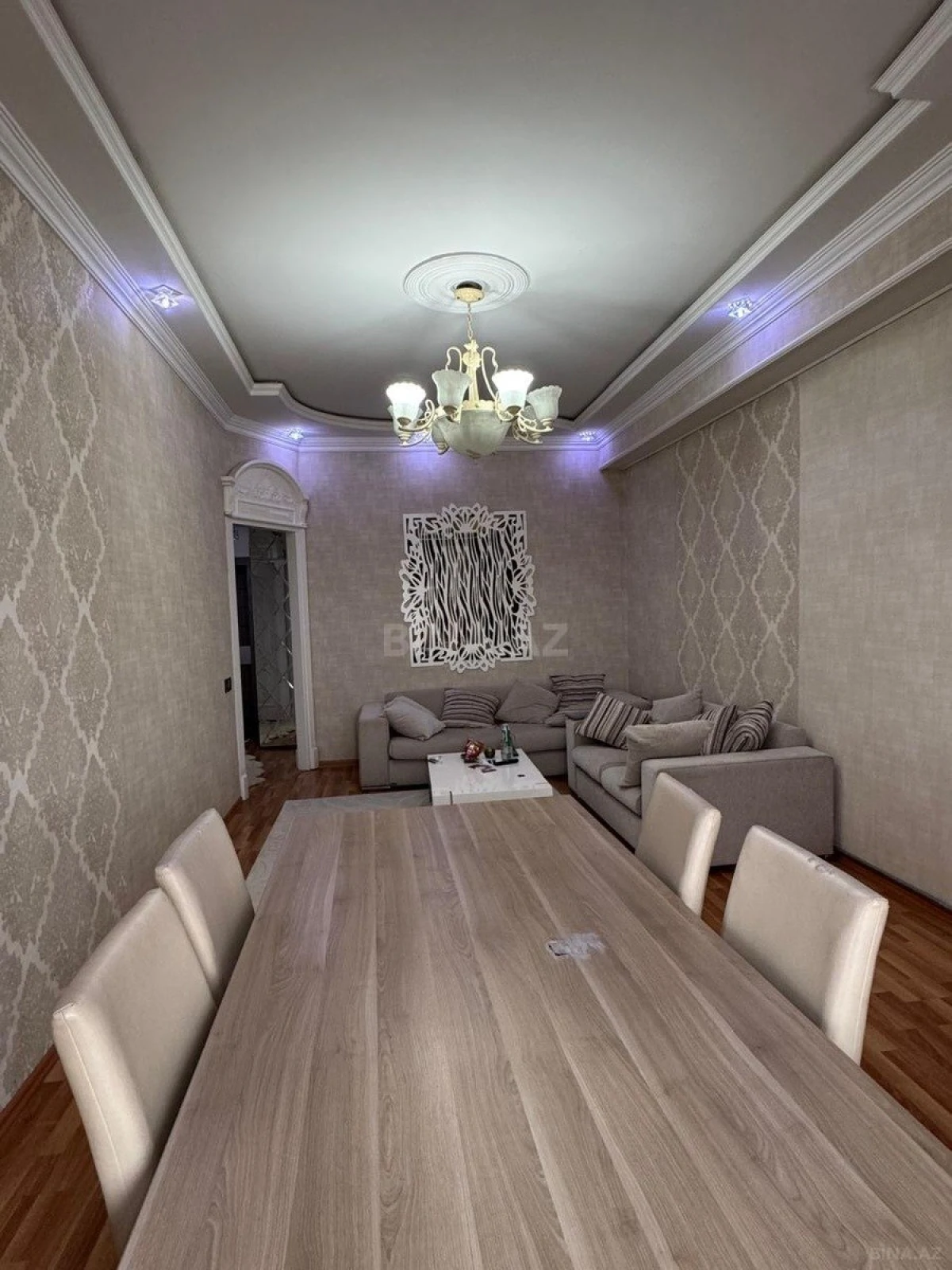 Satılır 2 otaqlı mənzil 55 m²