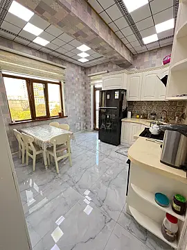 Satılır 3 otaqlı mənzil 128 m²