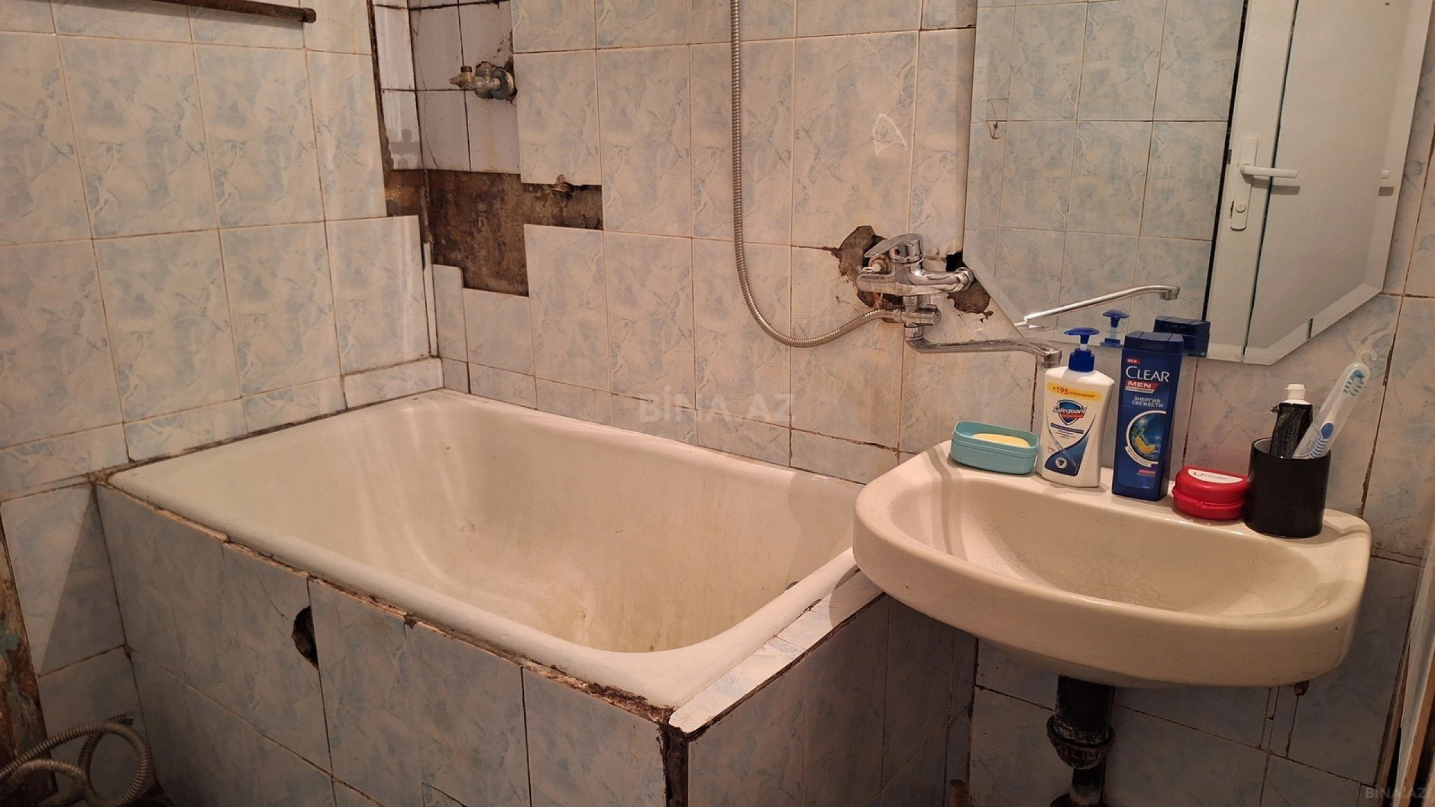 Kirayə verilir 2 otaqlı mənzil 50 m²