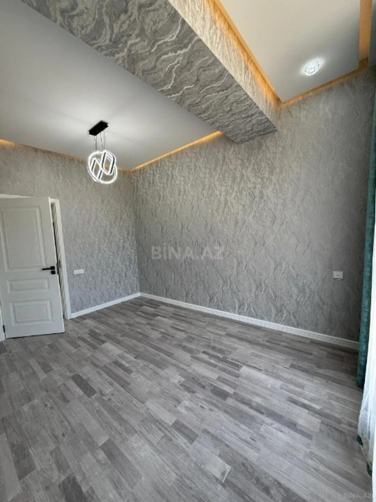 Satılır 7 otaqlı həyət evi 750 m²