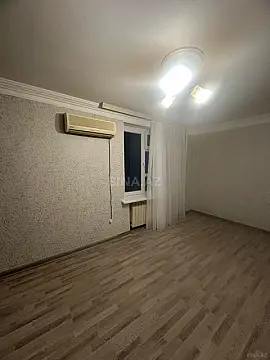 Satılır 1 otaqlı mənzil 38 m²