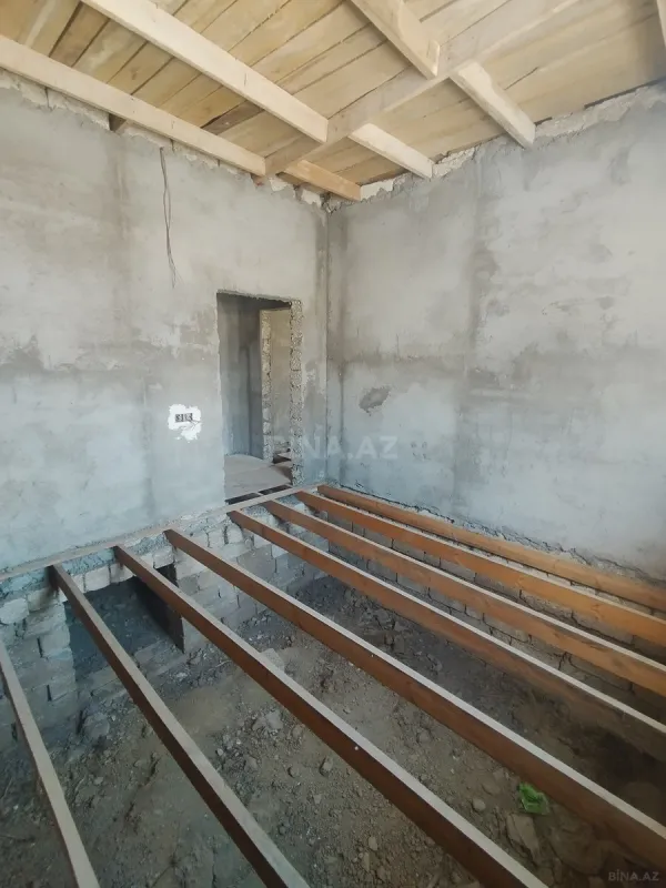 Satılır 4 otaqlı həyət evi 146 m²