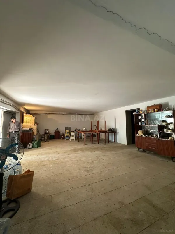 Satılır 6 otaqlı həyət evi 270 m²