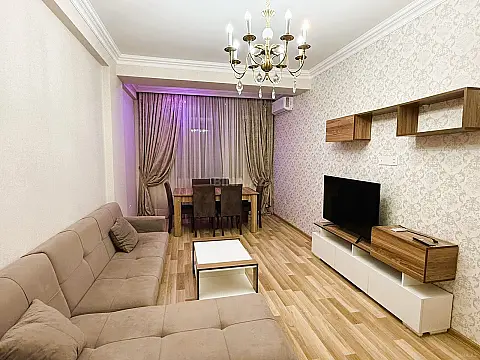 Kirayə verilir 2 otaqlı mənzil 75 m² — Bakı, İnşaatçılar 2 otaq 75.00 m²
