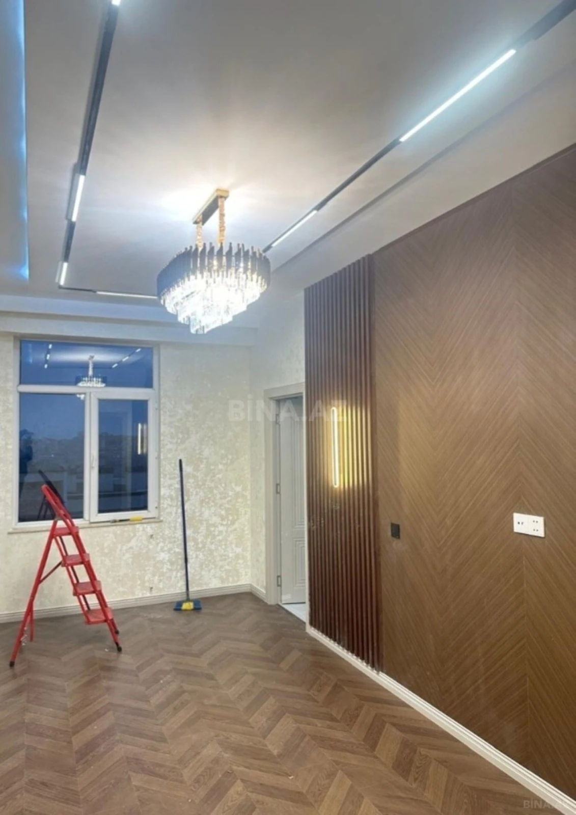 Satılır 2 otaqlı mənzil 63 m²