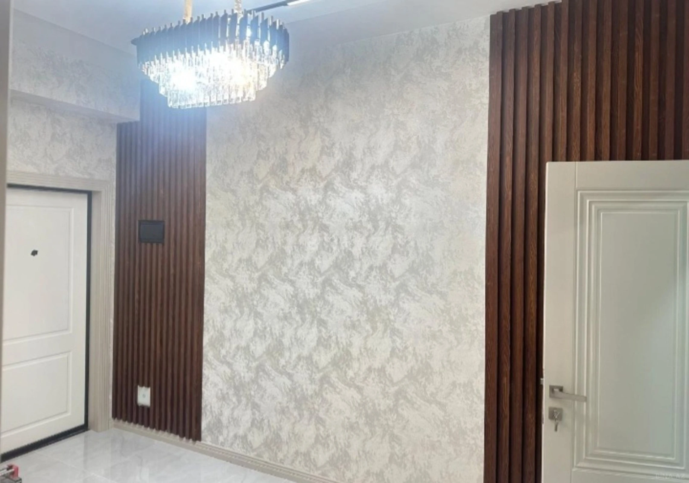 Satılır 2 otaqlı mənzil 63 m²