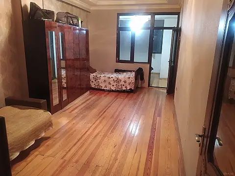 Kirayə verilir 3 otaqlı mənzil 95 m²