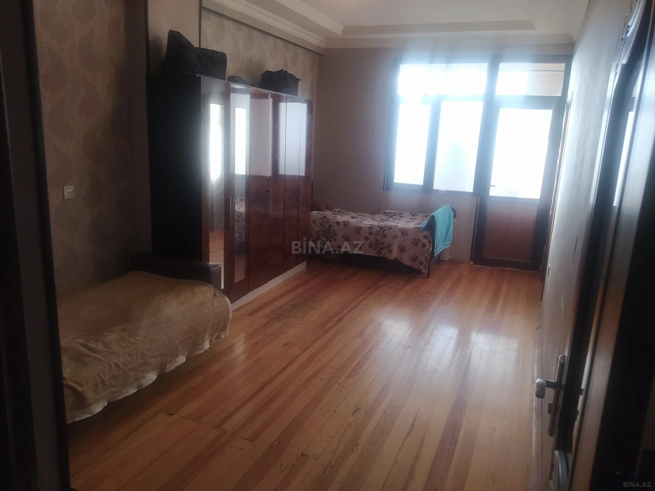 Kirayə verilir 3 otaqlı mənzil 95 m²
