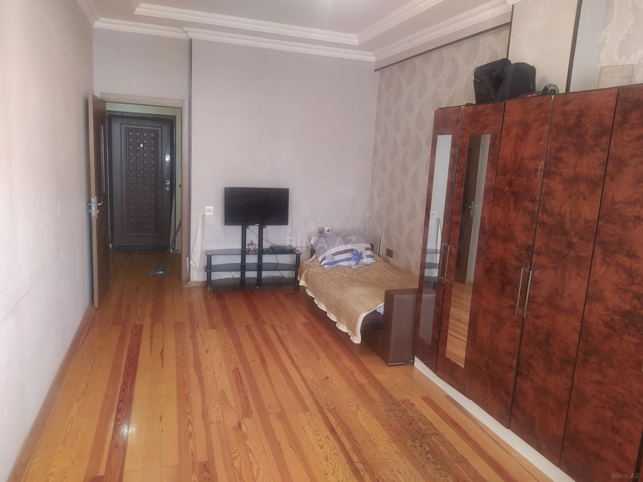 Kirayə verilir 3 otaqlı mənzil 95 m²